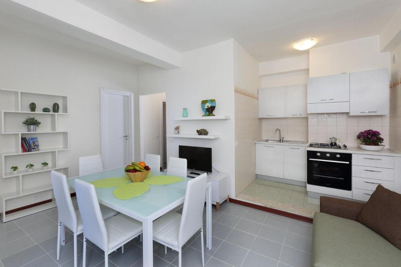 Il Cavalluccio Marino Apartment Santa Teresa Di Riva Exterior photo